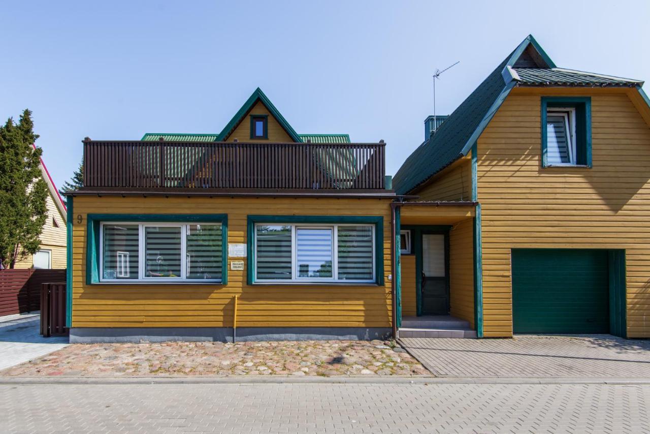 Apartamentai Pas Kaju Senamiestyje Salia Botanikos Parko بالانغا المظهر الخارجي الصورة